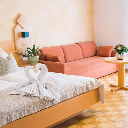 塔德乌斯霍夫餐厅酒店 酒店