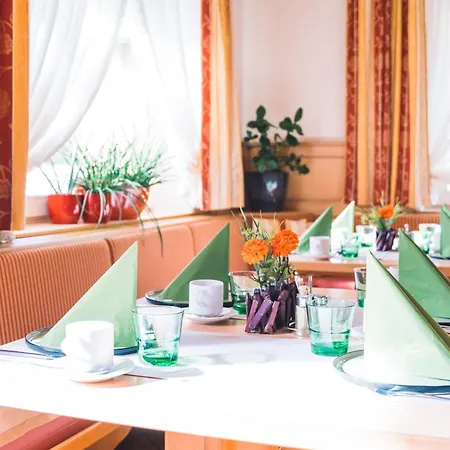 Restaurant Thadeushof 3*