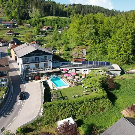 塔德乌斯霍夫餐厅酒店 酒店