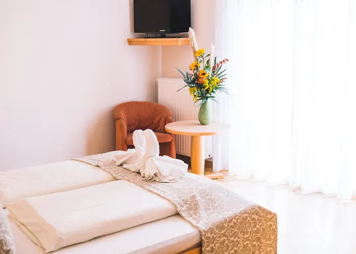 فندق Restaurant Thadeushof